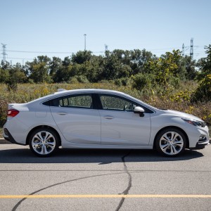 2016 chevrolet cruze-premier photo