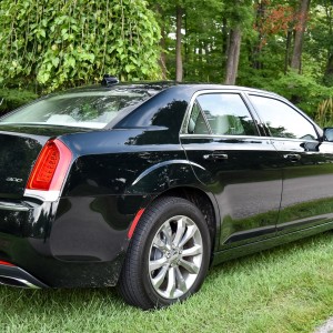 2016 chrysler 300-limited photo