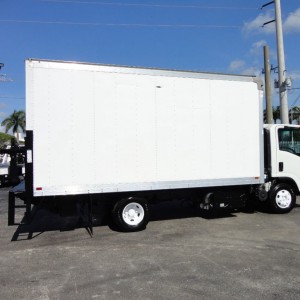 2016 isuzu npr-hd photo