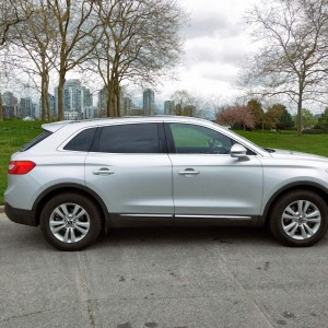 2016 lincoln mkx-reserve photo
