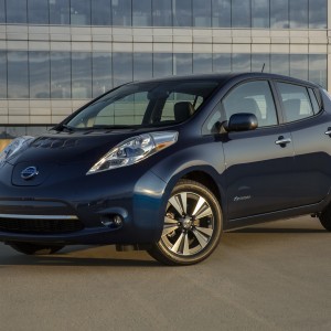 2016 nissan leaf photo