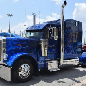 2016 peterbilt 389 photo