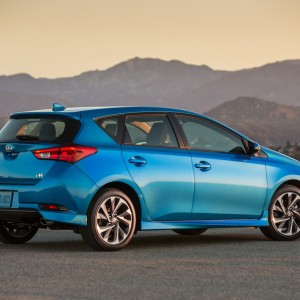 2016 toyota scion-im photo