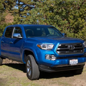 2016 toyota tacoma-limited photo