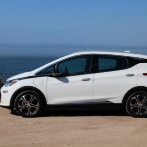 2017 chevrolet bolt-ev photo