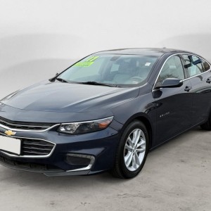2017 chevrolet malibu-lt-with-1lt photo