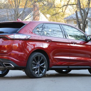 2017 ford edge photo