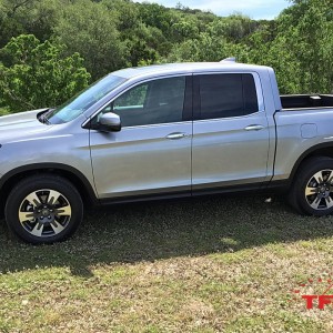 2017 honda ridgeline photo