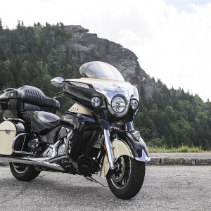 2017 indian-motorcycle roadmaster photo