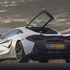 2017 mclaren 570gt photo
