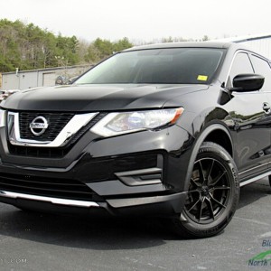 2017 nissan rogue-s-awd photo
