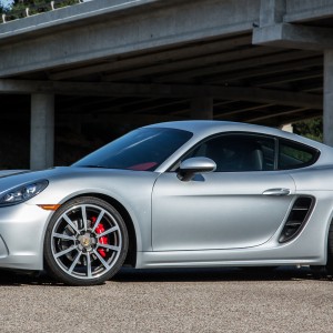 2017 porsche 718-cayman photo