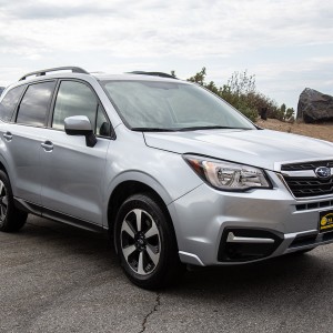2017 subaru forester-25i photo