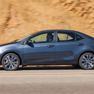 2017 toyota corolla-llexlesexse photo