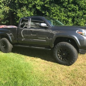 2017 toyota tacoma photo