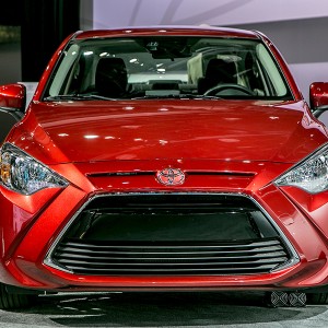 2017 toyota yaris photo