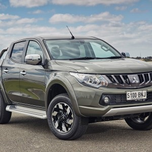 2017 triton triton photo