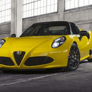2018 alfa-romeo 4c photo