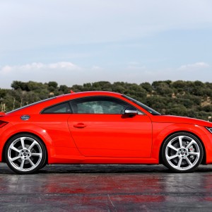 2018 audi tt-rs photo