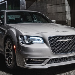 2018 chrysler 300-s photo