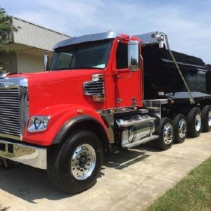 2018 freightliner sd122 photo