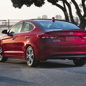 2018 hyundai elantra photo