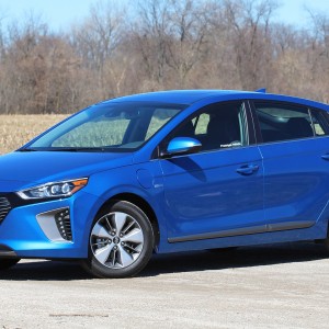 2018 hyundai ioniq photo