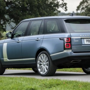 2018 land-rover range-rover-sport photo