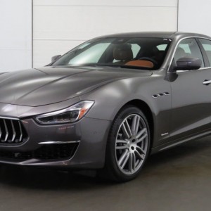 2018 maserati ghibli photo