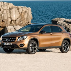 2018 mercedes-benz gla-class-gla250 photo