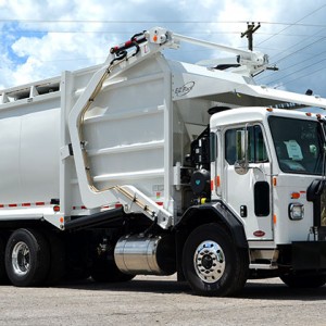 2018 peterbilt 520 photo