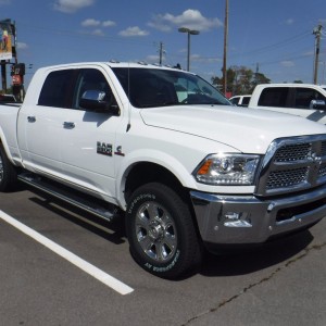 2018 ram 2500-laramie photo