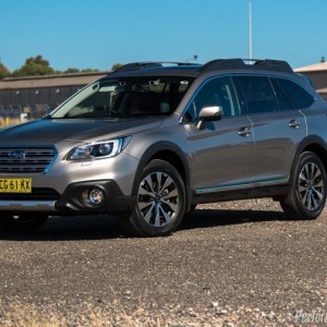 2018 subaru outback-36r-touring photo
