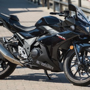 2018 suzuki gsx250r photo