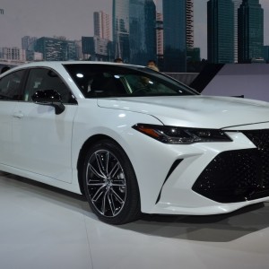 2018 toyota avalon photo