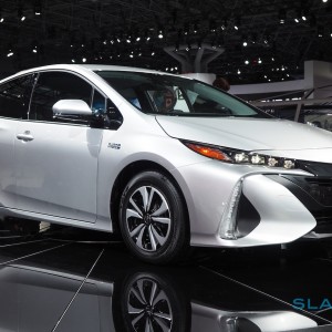 2018 toyota prius-prime photo