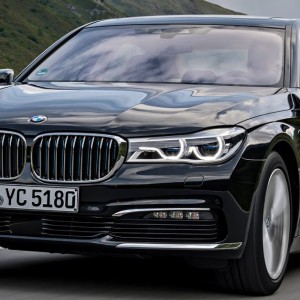 2019 bmw 740e photo