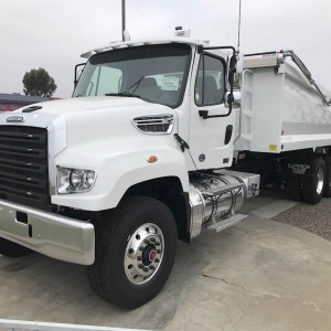 2019 freightliner 114sd photo