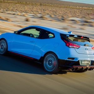 2019 hyundai veloster photo