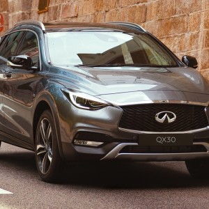 2019 infiniti qx30 photo