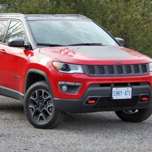 2019 jeep compass-trailhawk photo