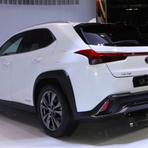 2019 lexus is photo