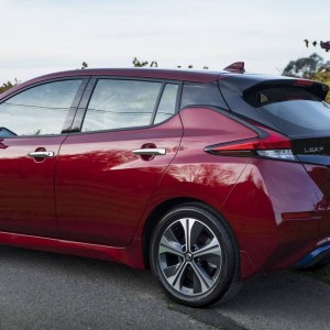2019 nissan leaf photo
