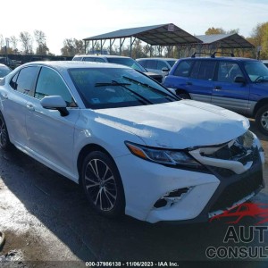 2019 toyota camry-l-le-se-xle photo
