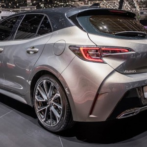 2019 toyota corolla photo