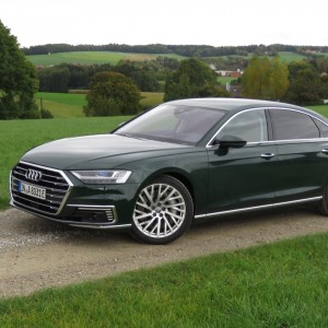 2020 audi a8 photo