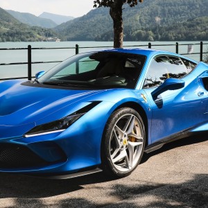 2020 ferrari f8-tributo photo