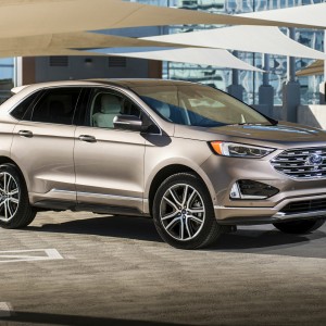 2020 ford edge photo