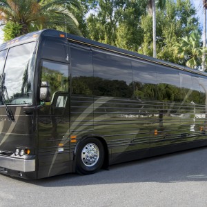 2020 prevost x3-passenger-coach photo