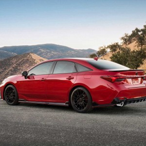2020 toyota avalon photo